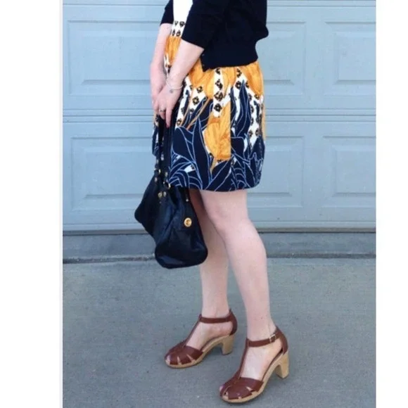 Anthropologie Edme & Esyllte Floral Skirt Size Small - Picture 2 of 9